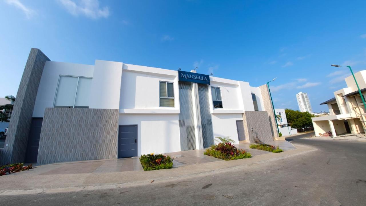 Urbanizacion Privada, Seguridad Y Confort Манта Екстер'єр фото
