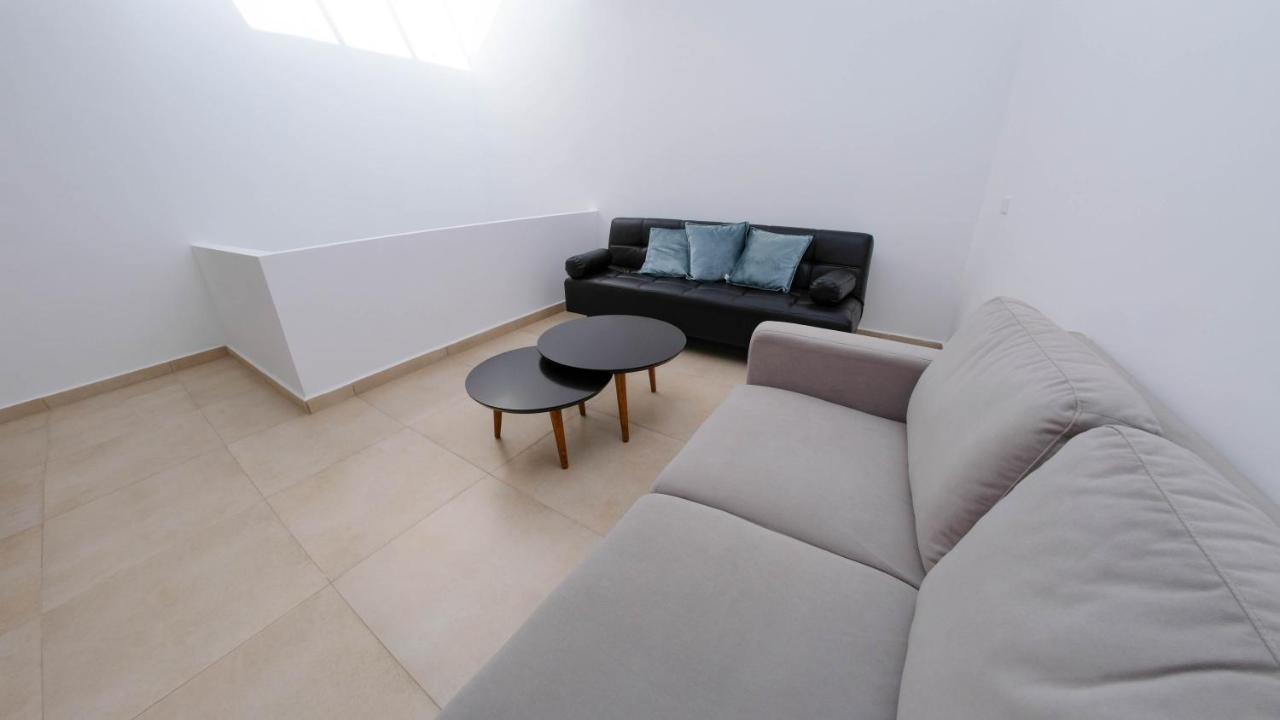 Urbanizacion Privada, Seguridad Y Confort Манта Екстер'єр фото