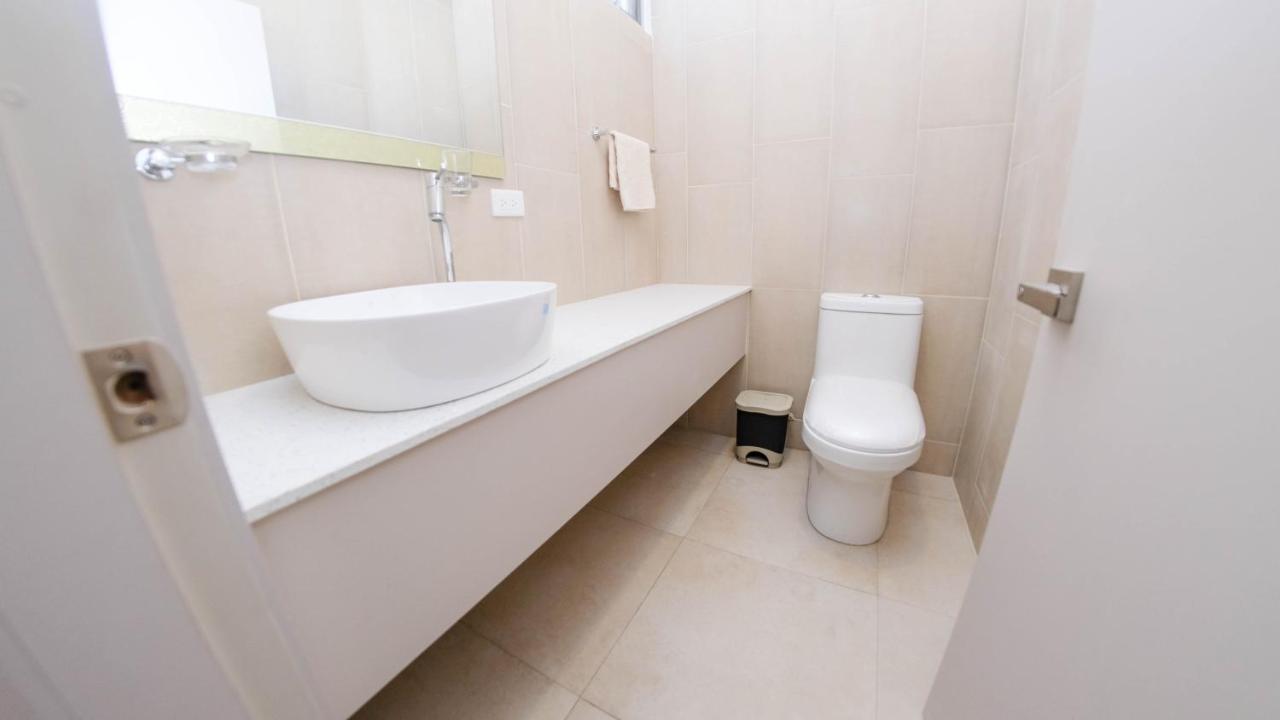 Urbanizacion Privada, Seguridad Y Confort Манта Екстер'єр фото