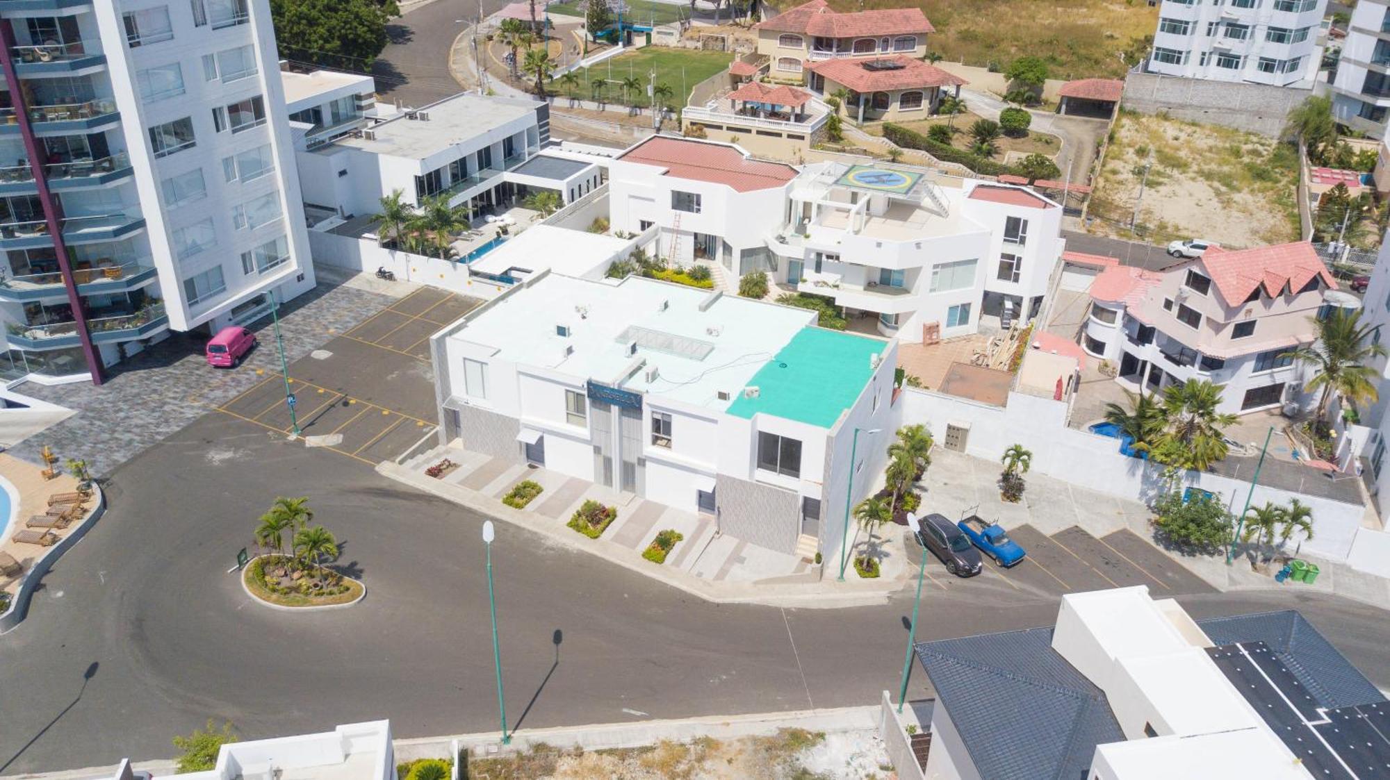 Urbanizacion Privada, Seguridad Y Confort Манта Екстер'єр фото