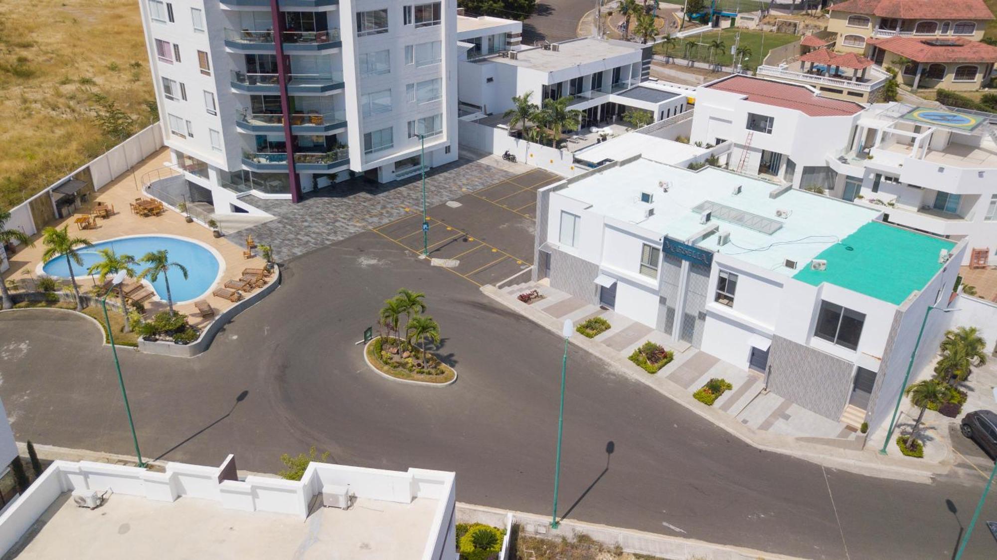 Urbanizacion Privada, Seguridad Y Confort Манта Екстер'єр фото