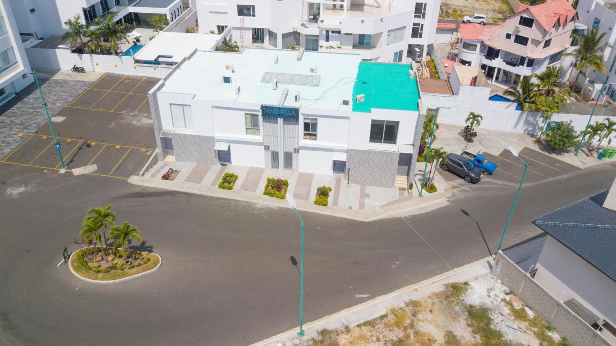 Urbanizacion Privada, Seguridad Y Confort Манта Екстер'єр фото